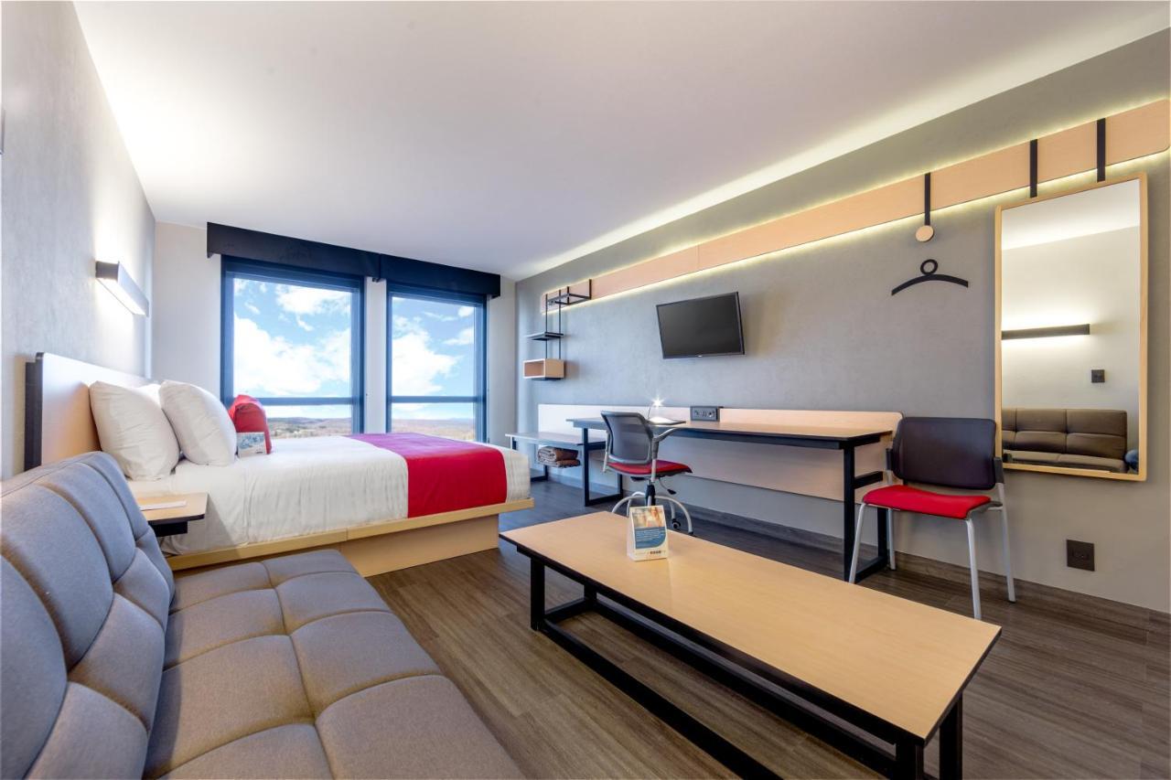 Comfort Inn Delicias Kültér fotó